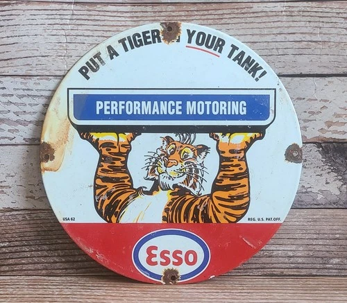 Vintage ESSO Tiger In Your Tank Porcelain Metal Gas Pump Plate Sign