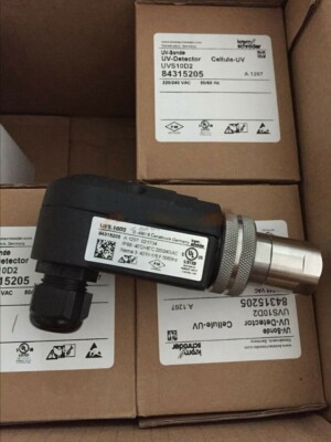 1 pcs Krom schroder ultraviolet probe UVS 10D2 84315205 220/240VAC 50/60Hz NEW