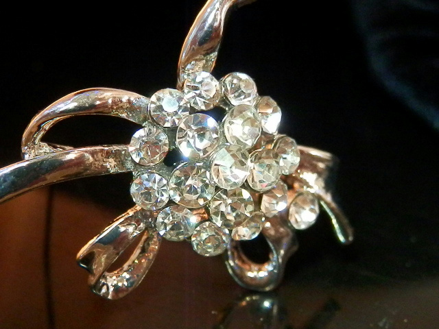 ヴィンテージアクセサリー Deco bijou / ヴィンテージ風スクエアイヤリング［Gold/Silver］