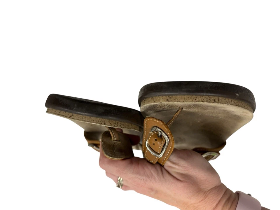 SAS Women’s Sanibel Caramel Brown Size 9.5 M Sandals Flip Flops Tan - Image 3 of 4