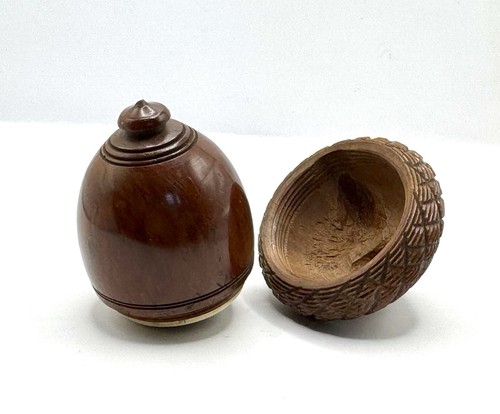 Sublime GIII Acorn Carved Coquilla Nut Nutmeg Grater c.1820 - Picture 5 of 7