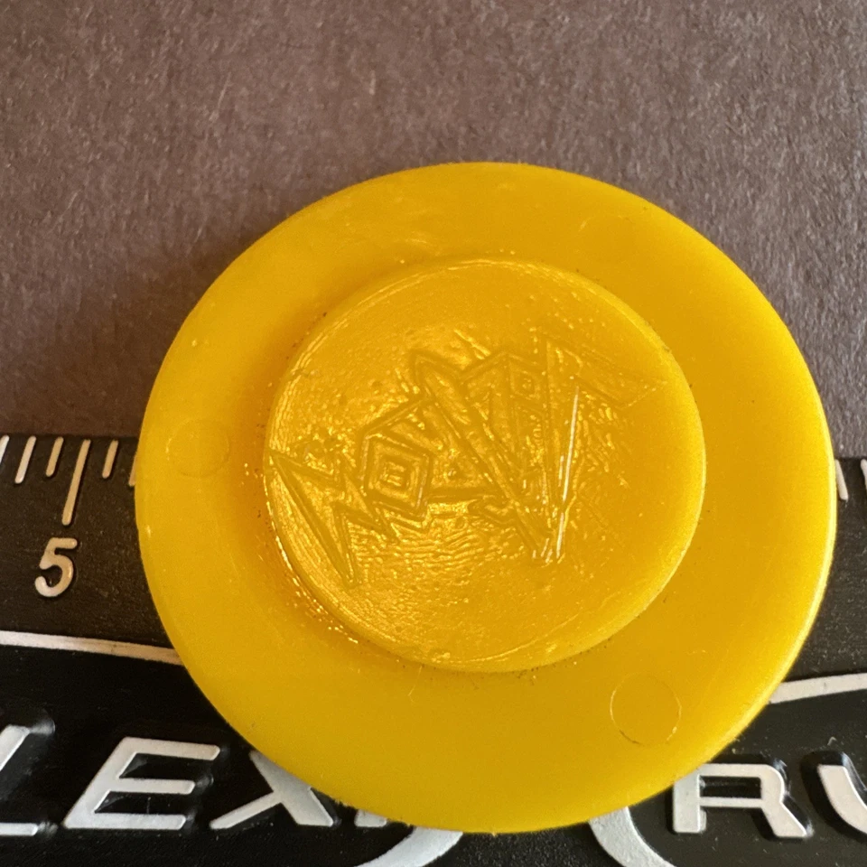 1984 Panosh Place Voltron Doom Blaster Yellow Disk Part - Vintage - Image 3 of 4