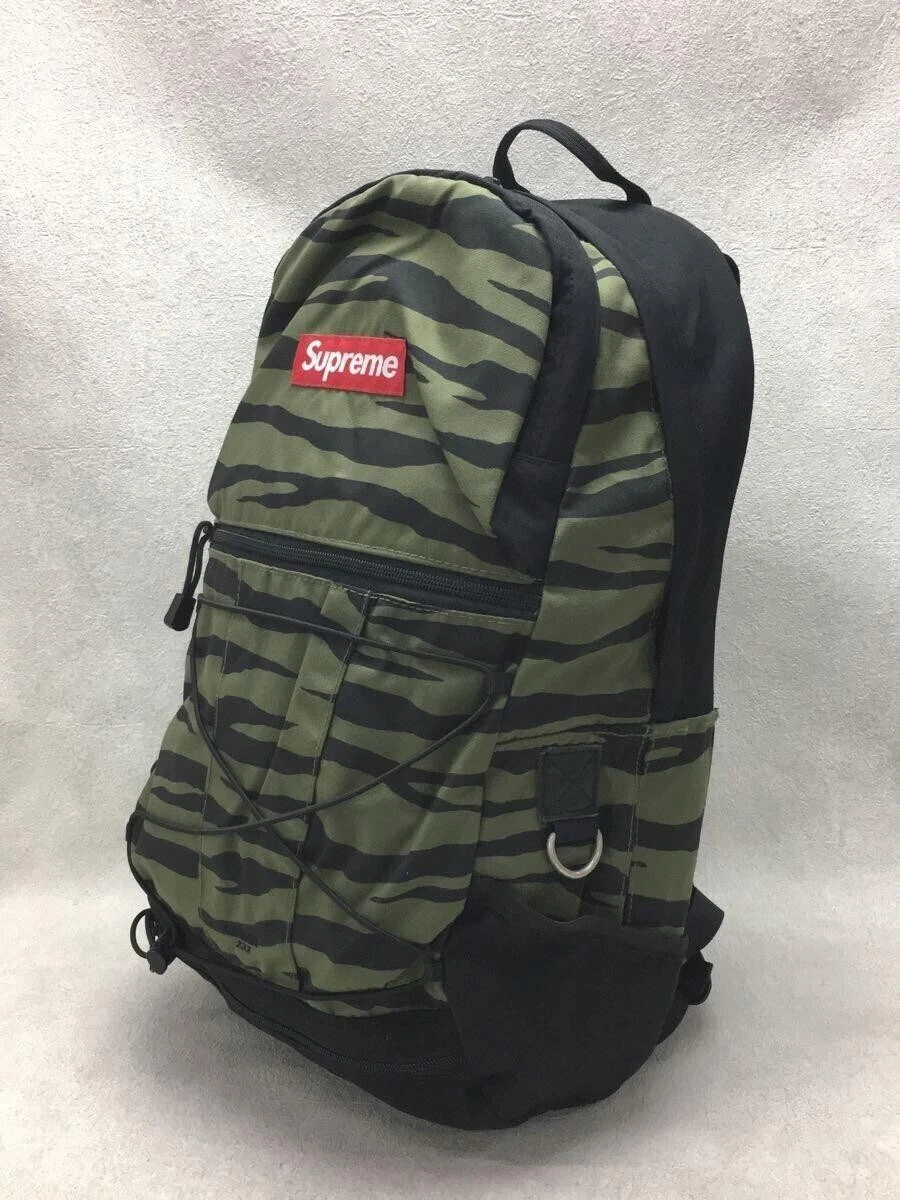 バッグ 14ss Supreme Logo Backpack Camo Supreme Logo Backpack in Forest Camo : Supreme UK Outlet at SEIKK