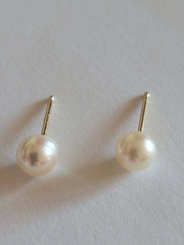 Vintage 14K Yellow Gold Akoya Pearl Stud Earrings 6mm - Picture 2 of 4