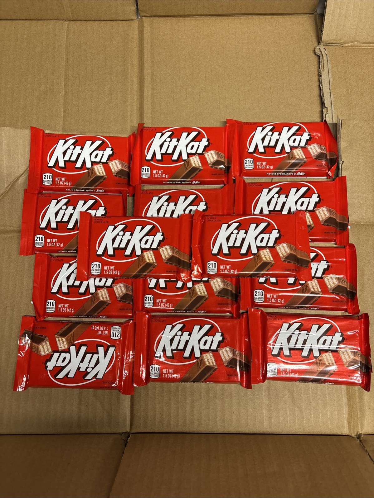 (14) kit kat candy bars , 1.5oz Per, BB 07/26