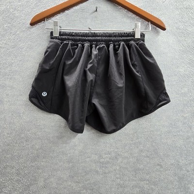 Lululemon Women Activewear Shorts 4 Black Hotty Hot Low Rise Lined LW7ARLT02