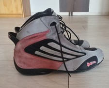Motorradstiefel für Damen,  Größe 40, grau-schwarz-rot, Marke OXTAR