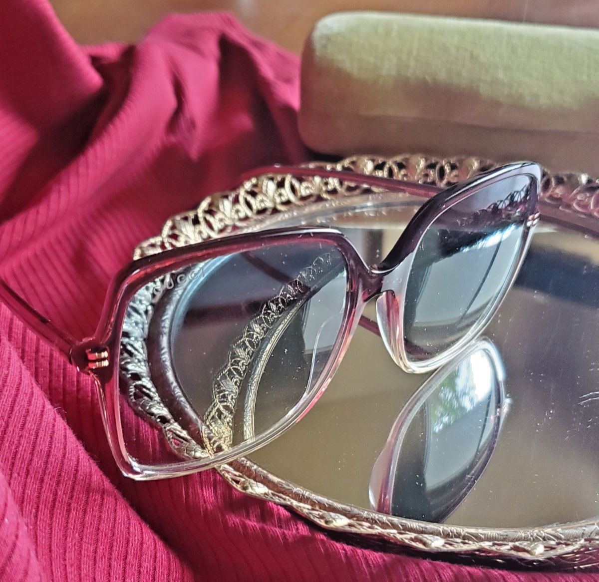 Gucci Purple Ombre Sunglasses Gucci GG2007S 001 Havana Cat Eye Sunglasses - eye-oo.com main image 2