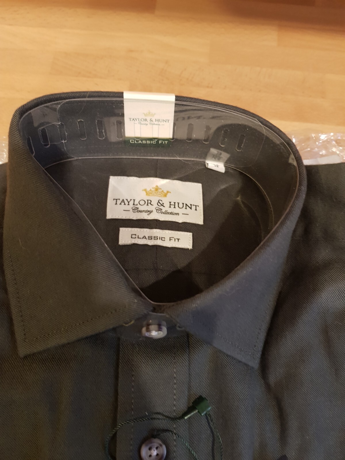 BNWT Taylor and Hunt Dark Green Cotton Single Cuff Mens Shirt UK 15.5