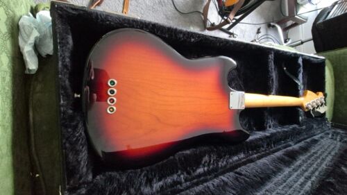 Fender Vintera '60s Mustang Bass 3 Tone Sunburst - Bild 5 von 7