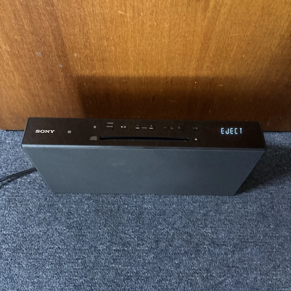 Sony Personal Audio System CD Player Bluetooth FM Radio CMT-X3CD - Image 3 of 4