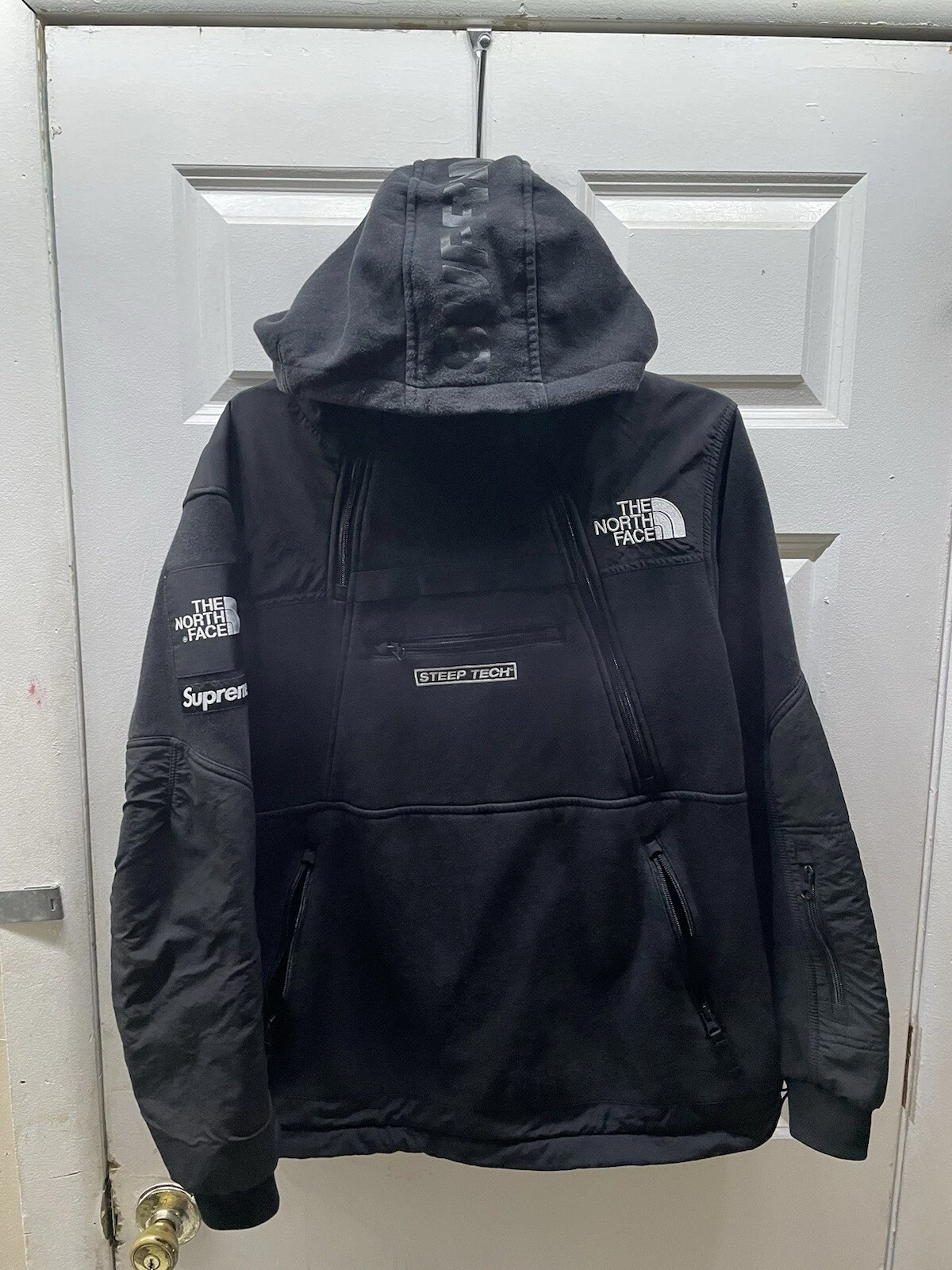 Pull polaire à capuche noir taille L   Supreme x The North Face Steep Tech 2016
