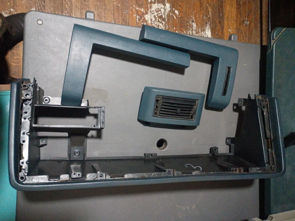 Chevrolet GMC 1500 2500 3500 1988-1994 C/K camión calibre tablero bisel azul Foto 2 de 4