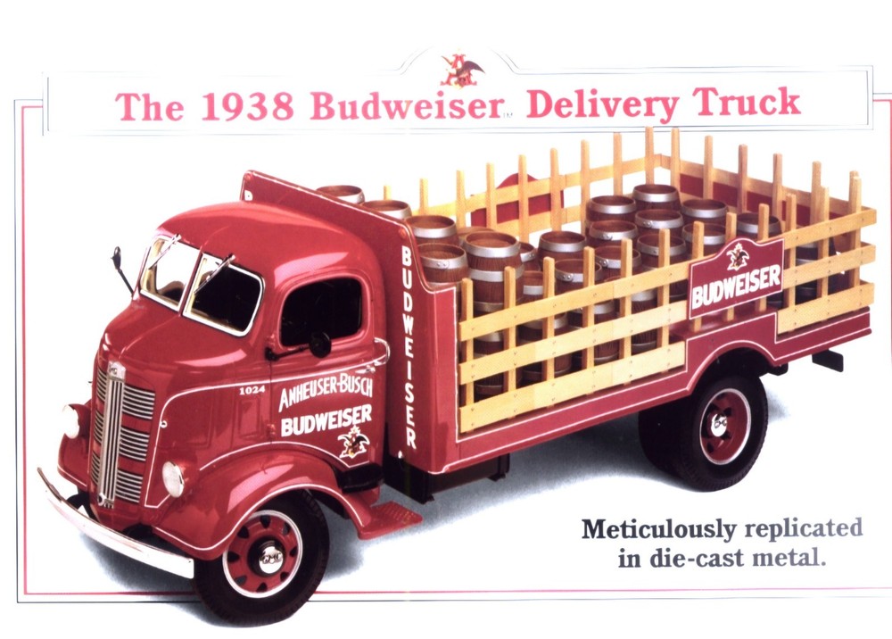 1938 GMC Budweiser Beer Delivery Truck 1:24 Scale Model with Barrel by Danbury Mint