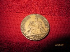 an Antique French 1922 Commerce Industries 2 Franc Token, copper or bronze
