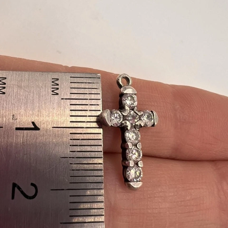 Ciondolo croce argento sterling 925 vintage pietre zirconi 0,8" 1,17 g... - Immagine 3 di 4