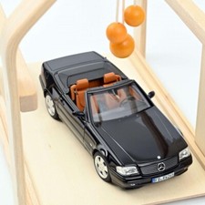 Norev Mercedes-Benz 1:18 SL 500 R129 1999 Black 183750