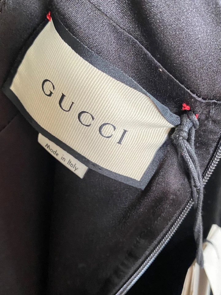 Vestido de cóctel Gucci cristal y lentejuelas mariposa terciopelo negro talla 36 Foto 4 de 4