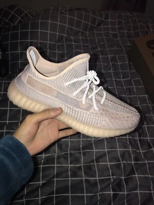yeezy 350 v2 synth Carousell