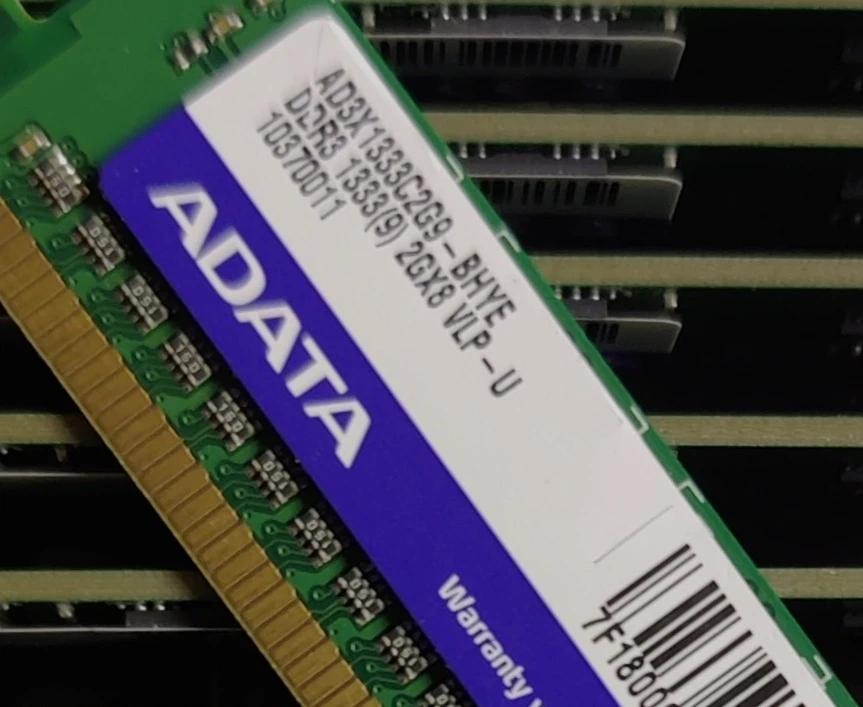 ( 25 x ) ADATA AD3X1333C2G9-BHYZ DDR3 1333(9) 2GX8 VLP-U NON-ECC MEMORY-NEW - Image 2 of 4