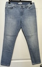 Ann Taylor LOFT Light Wash Relaxed Skinny Tapered Denim Jeans Size 10 Medium