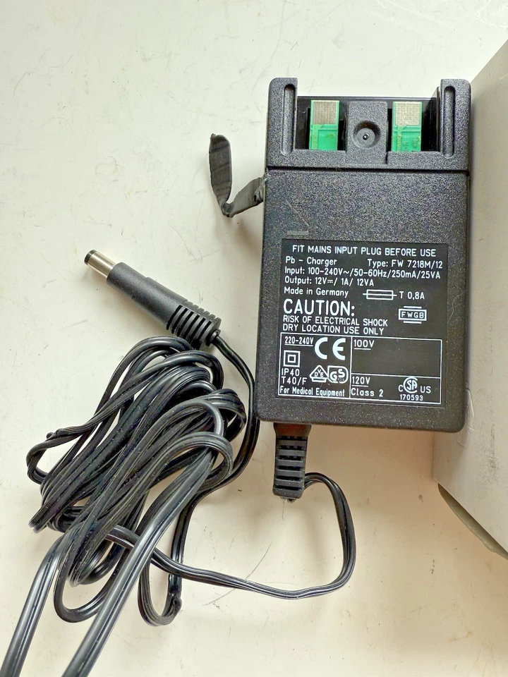 Cargador de batería Rotax FR125 pre EVO NUEVO EN CAJA como se muestra Foto 2 de 4