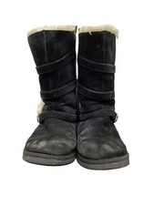Womens UGG Boots w/ Buckles 3163