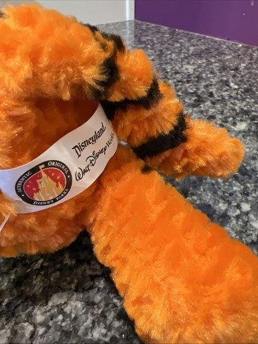 Walt Disney Parks Animal Kingdom Safari Tigger 10" Plush Authentic Disneyland - Picture 5 of 7