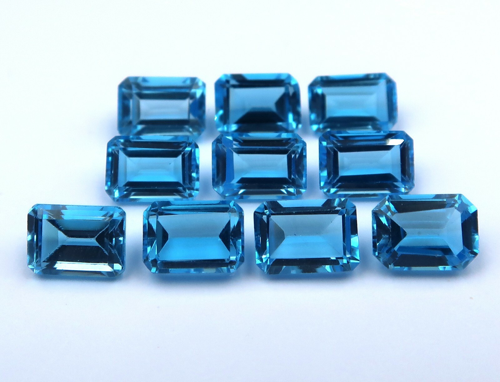 Topazes bleu suisse et émeraudes pour sertissage | Lot de 10 pierres 12.55 Cts