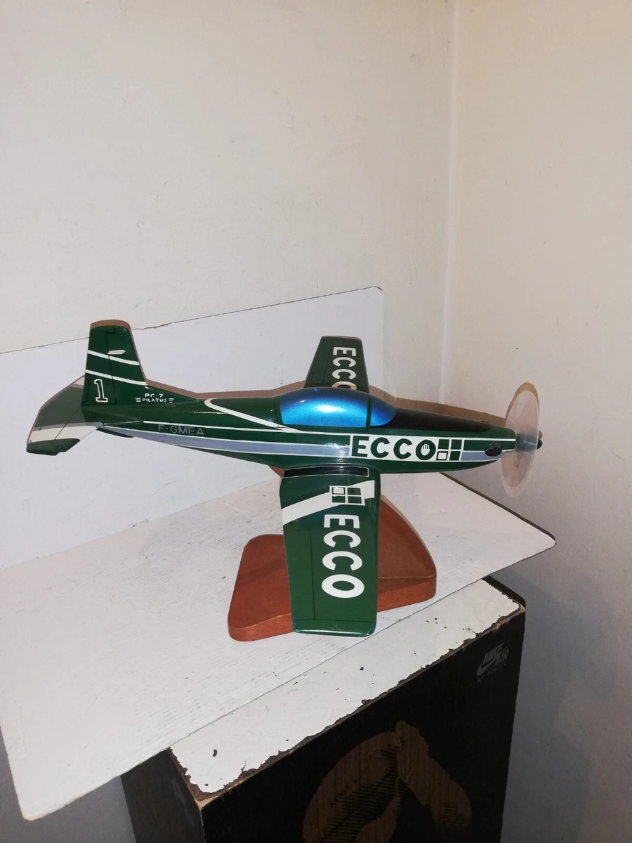 AVION RUSSE JAK 3 VERT GUERRE 1941/1945 NEUF BOITE SCALE 1/72