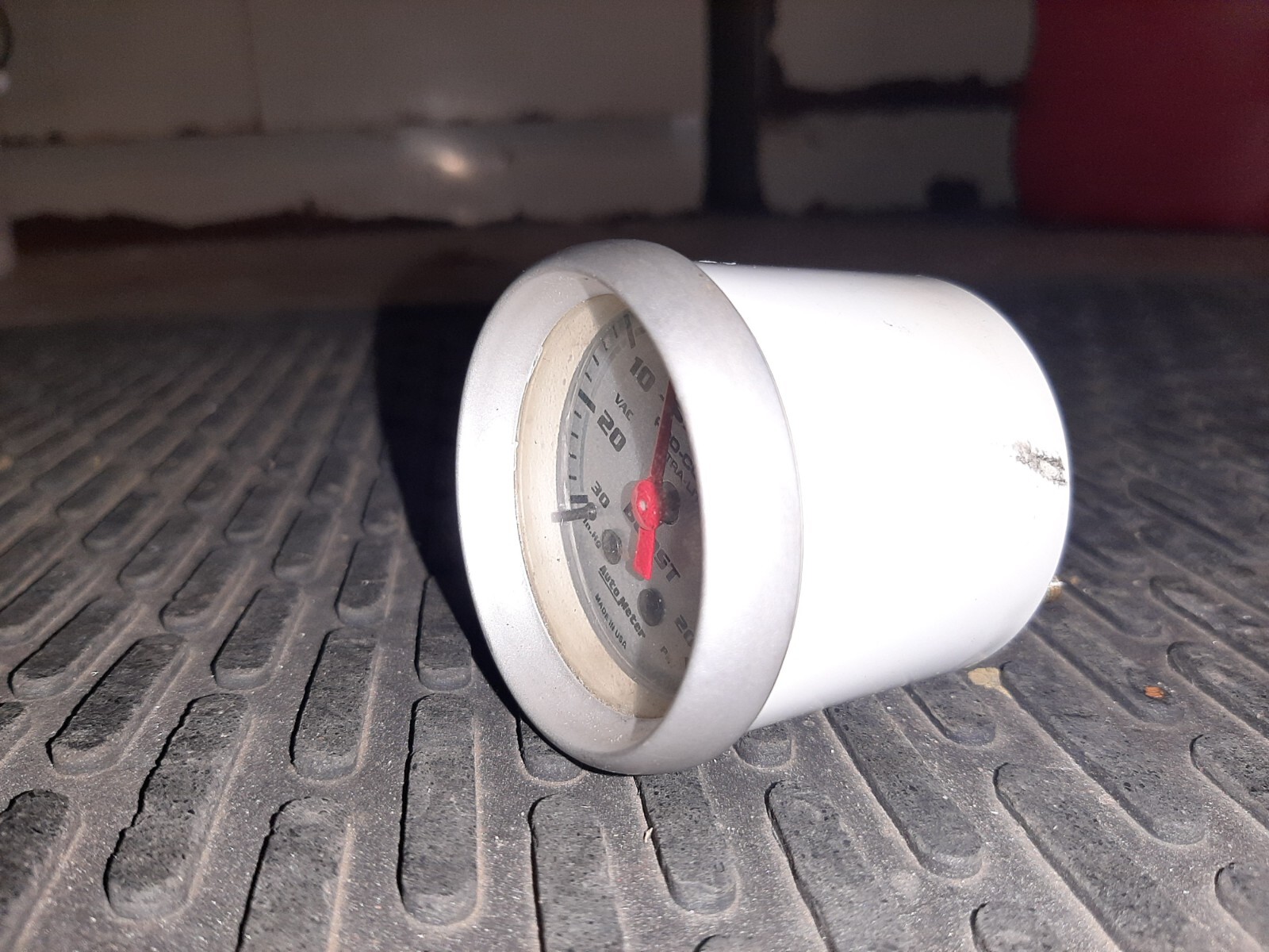 20032005 DODGE NEON SRT4 boost gauge with bezel and boost gauge