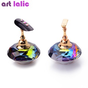 1Pc-Magnetic-Nail-Holder-Practice-Training-Display-Stand-Acrylic-Crystal-Holders
