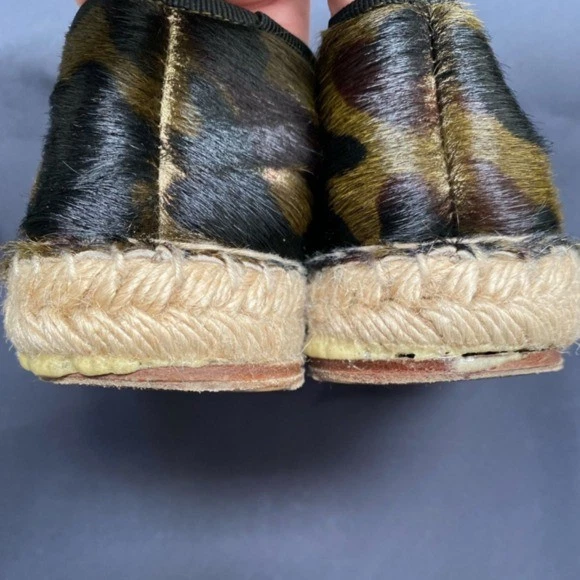 Alpargatas de pelo de becerro elysewalker Los Angeles en camuflaje talla 39 Foto 3 de 4