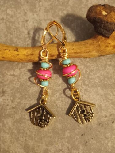 UNIQUE PINK HOWLITE BEAD/TURQUOIS GLASS BEADS/GOLD BIRDHOUSE CHARM/WIRE EARRINGS - Picture 1 of 1