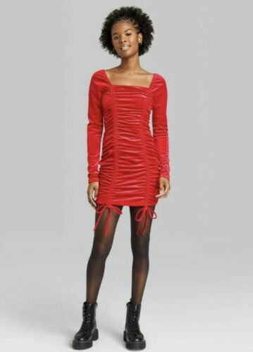 Long Sleeve Ruched Velvet Bodycon Dress 