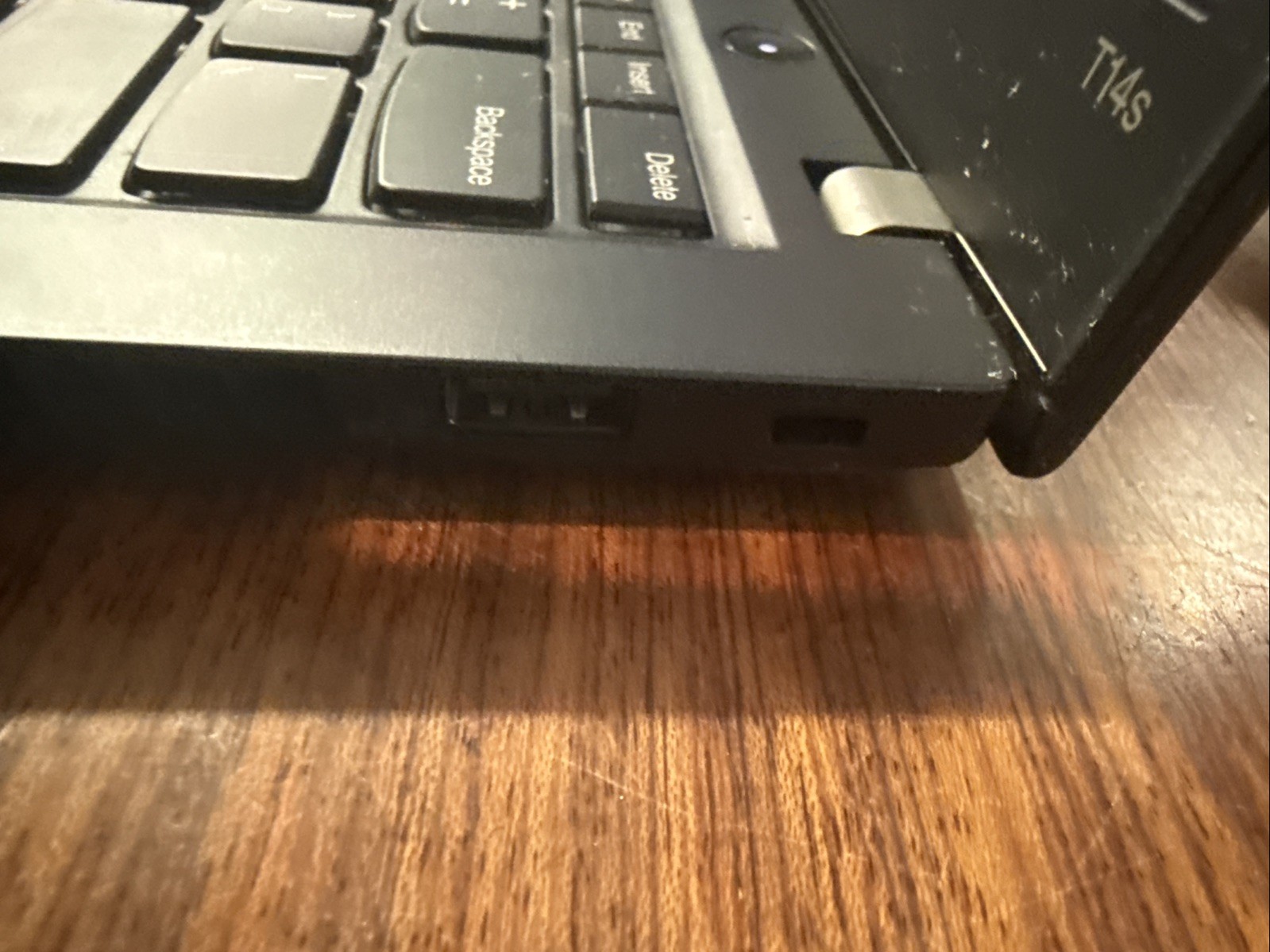 Lenovo ThinkPad T14s Gen 2, 14-Inch Laptop, with Core i5 11th Gen., 500 GB M.2 NVMe, Windows 11 Home