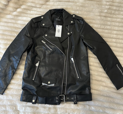stradivarius faux leather jacket oversized XS brand new with tags