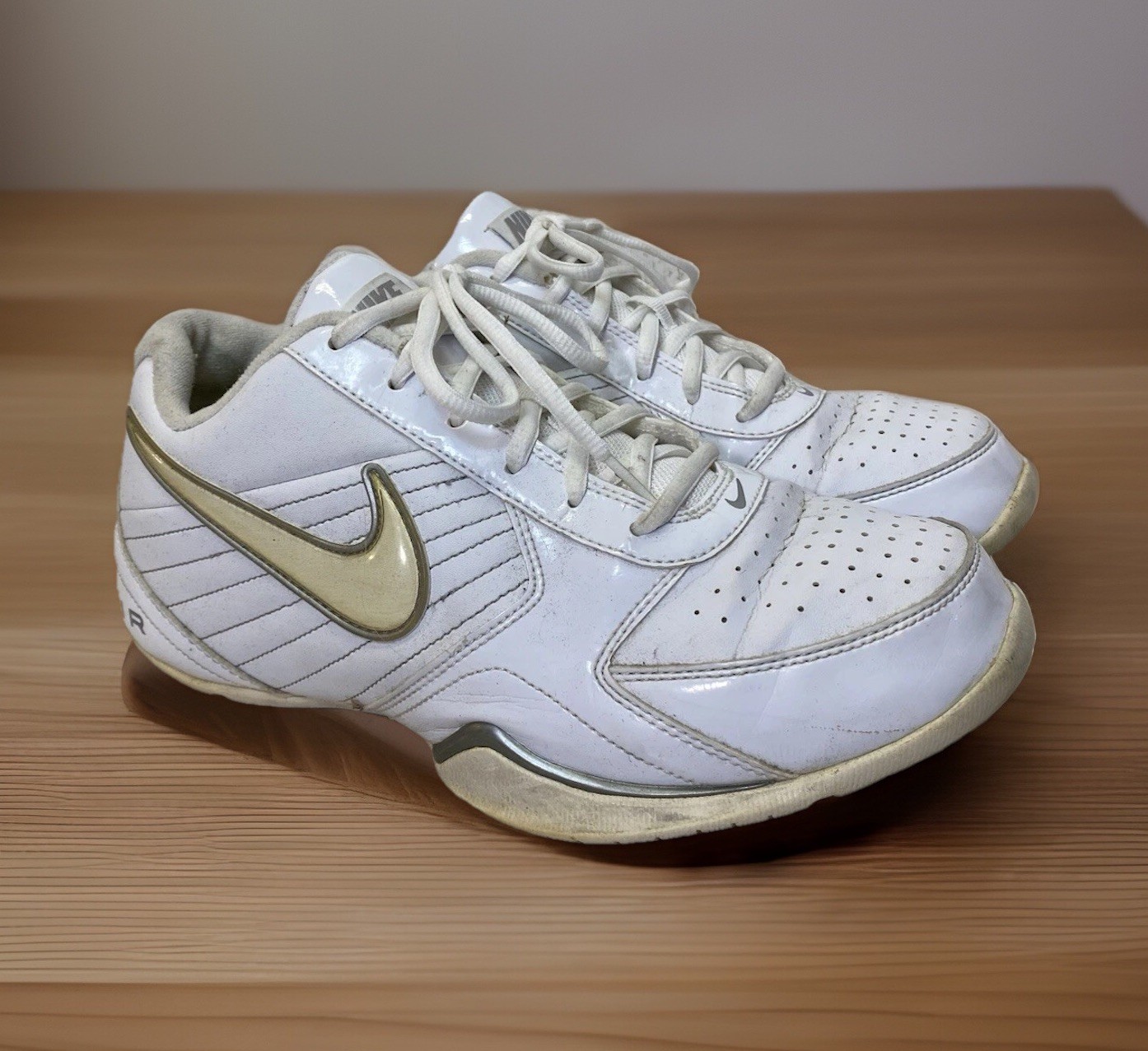 SAOLA Scarpe sneakers casual Nike uomo Air Baseline basse 386240 111 bianche taglia 9 EU 42 5