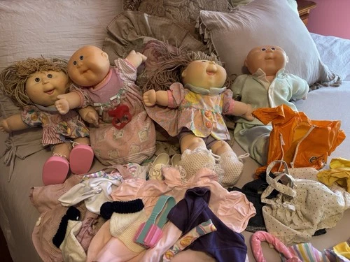 Cabbage Patch Kids Play Dolls 16in Blonde Hair Blue Eyes Accessories