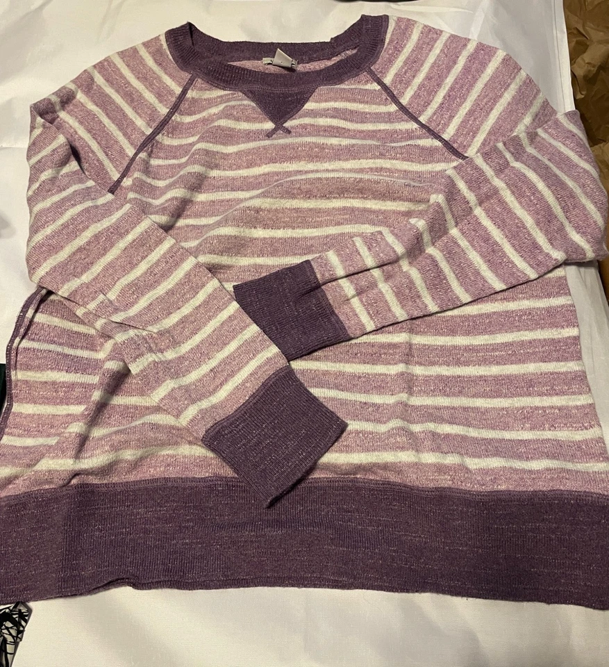 Suéter LL Bean Mujer L Púrpura Tejido Pullover Cuello Redondo Exterior Foto 2 de 2