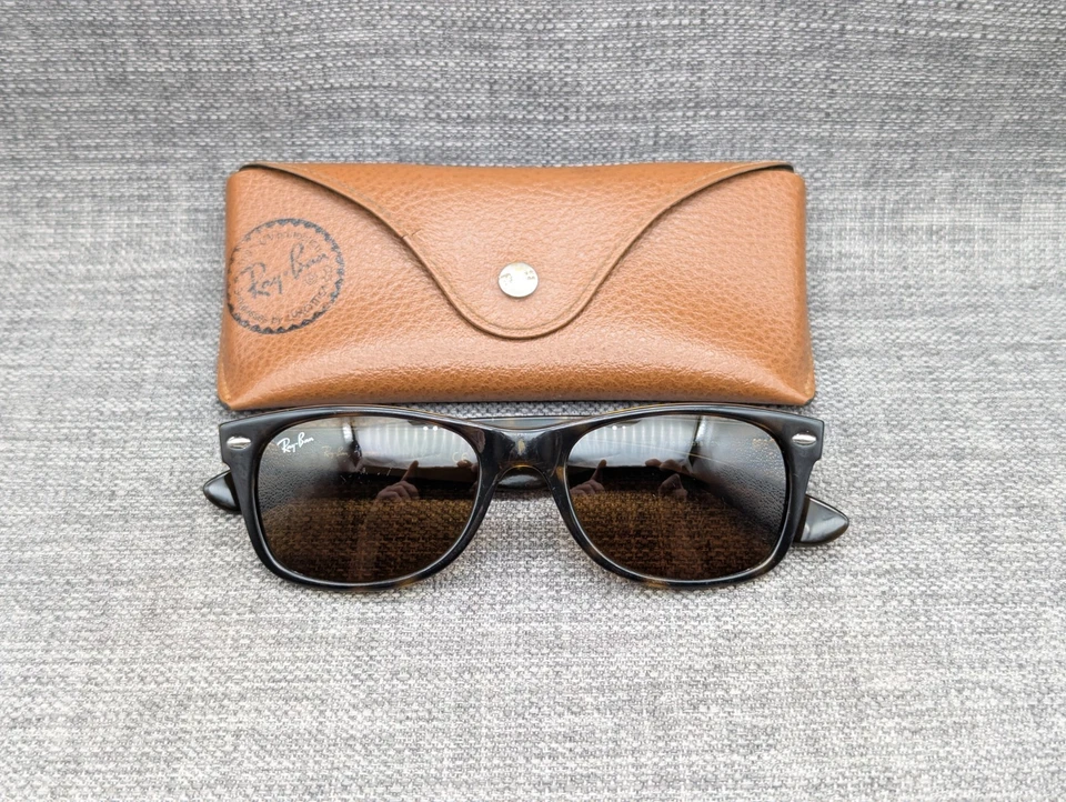 Ray-Ban New Wayfarer Sunglasses RB2132 52mm Tortoiseshell / Brown, photo 1 of 5