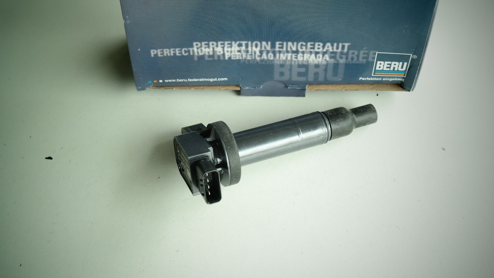 Bobine allumage Beru ZSE165 Toyota Yaris Prius 0040102165 12774 CU1178