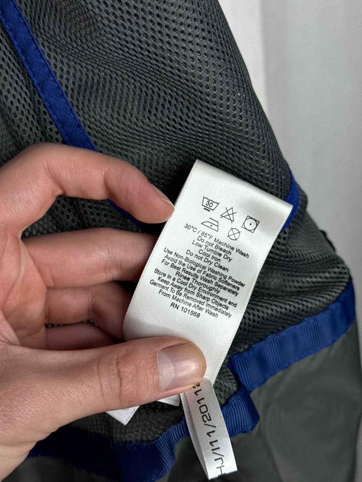 Berghaus Gore-Tex Performance Shell Waterproof Ja… - image 13