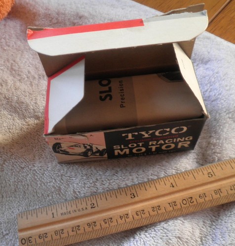 Motore slot auto anni '60 TYCO 1/24 1/32 12V 902-398 NUOVO CON SCATOLA mai usato BELLO! - Foto 4 di 6