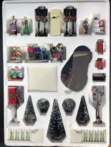 Lemax Dickensvale 26 Piece Accessory Set 1995 Figures And Landscapes