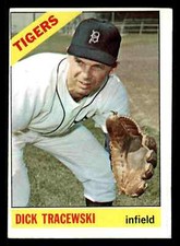 1966 Topps Dick Tracewski #378 - Detroit Tigers