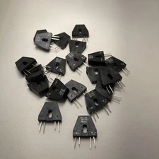 QTY 20 OPTEK OPB744 OBJECT SENSOR PHOTOTRANSISTOR