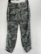 Jogger de bolsillo de carga Hard Tail para mujer pequeño estilo camuflaje BEM23