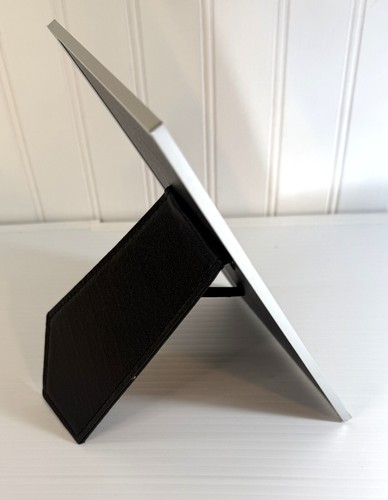 Tabletop Mirror Framed 8.5" x 5.5" Silver Color Horizontally or Vertically - Picture 7 of 7