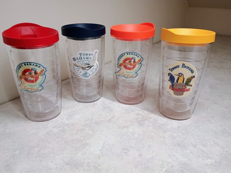  Set Of Four Tervis 16 Oz Insulated Tumblers With Lids Tommy Bahama